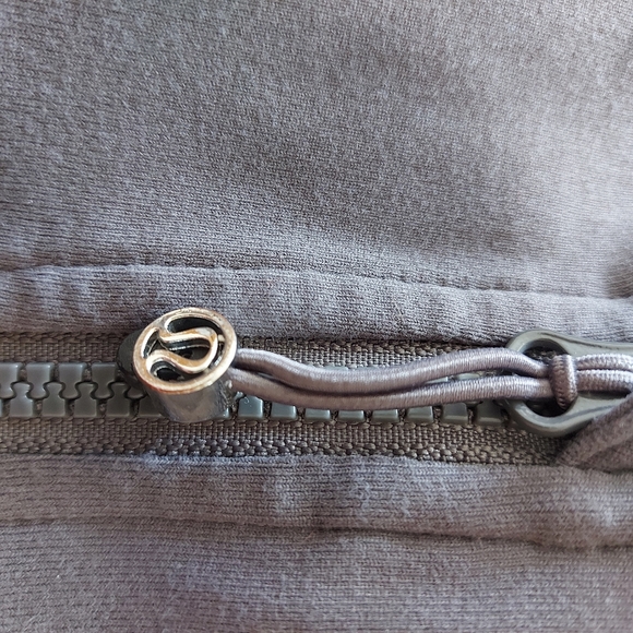 Lululemon Stride Jacket - Picture 4 of 5
